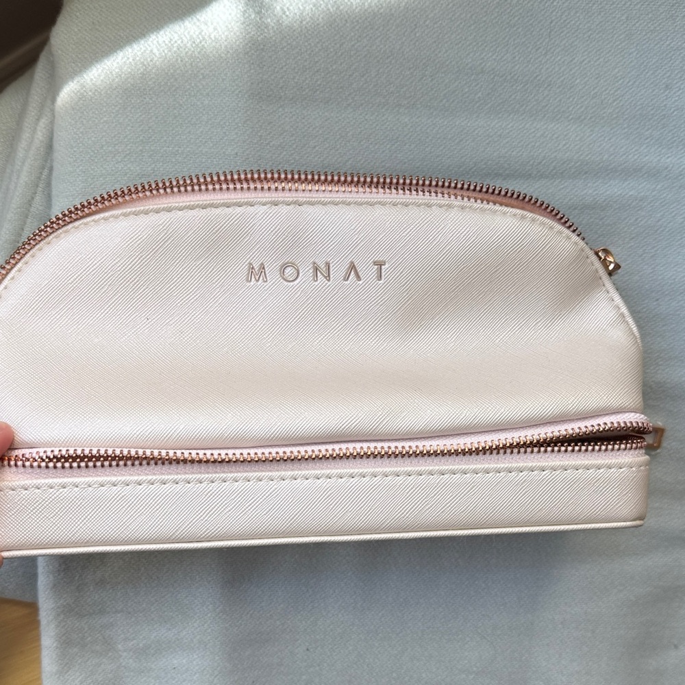 Monat Cream Jewelry Travel Bag